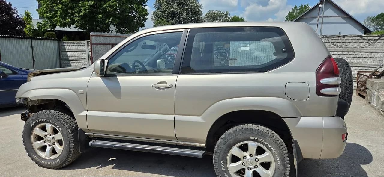 TOYOTA LAND CRUISER FJ120 3,0 D4D 163KM wał napędowy przód – zdjęcie 1