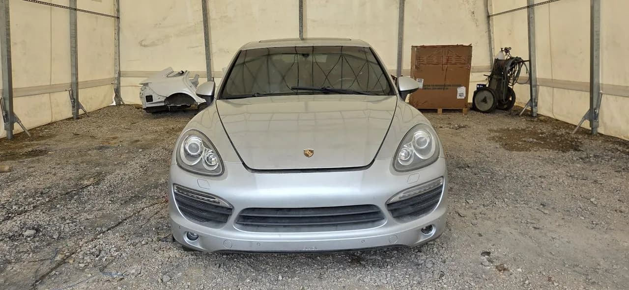 PORSCHE CAYENNE 7P ćwiartka podłużnica prawy lewy przód – zdjęcie 1