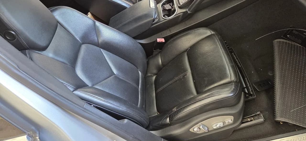 PORSCHE CAYENNE S 7P fotel prawy przód – zdjęcie 1