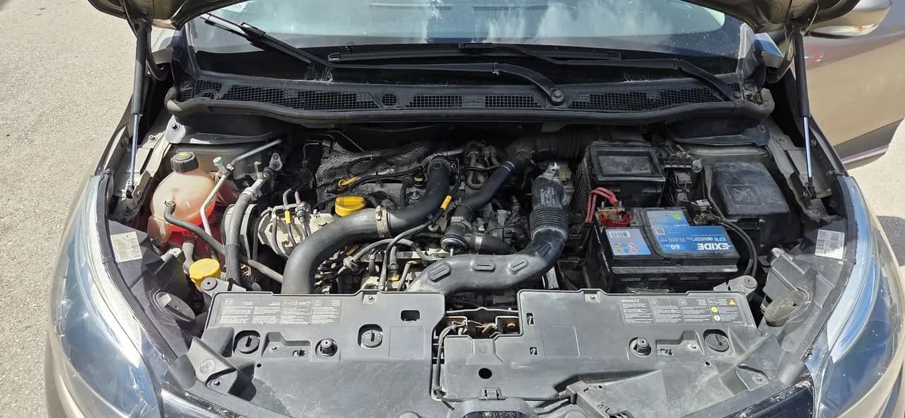 RENAULT CAPTUR 0,9 TCE 90KM sanki belka wózek pod silnik – zdjęcie 1