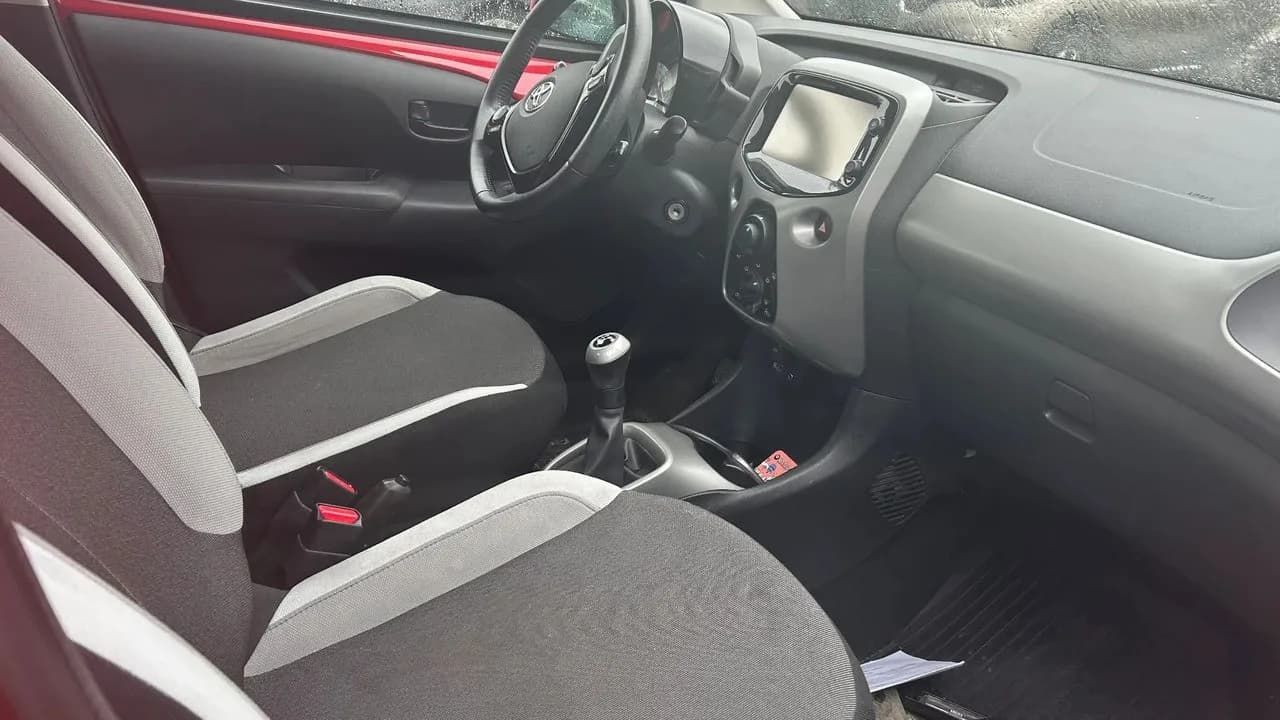 TOYOTA AYGO II 1,0 69KM komputer zestaw startowy – zdjęcie 1