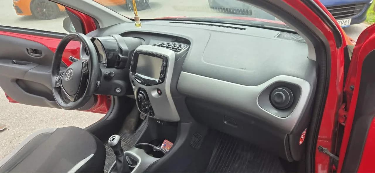 TOYOTA AYGO II nagrzewnica komplet wentylator – zdjęcie 1