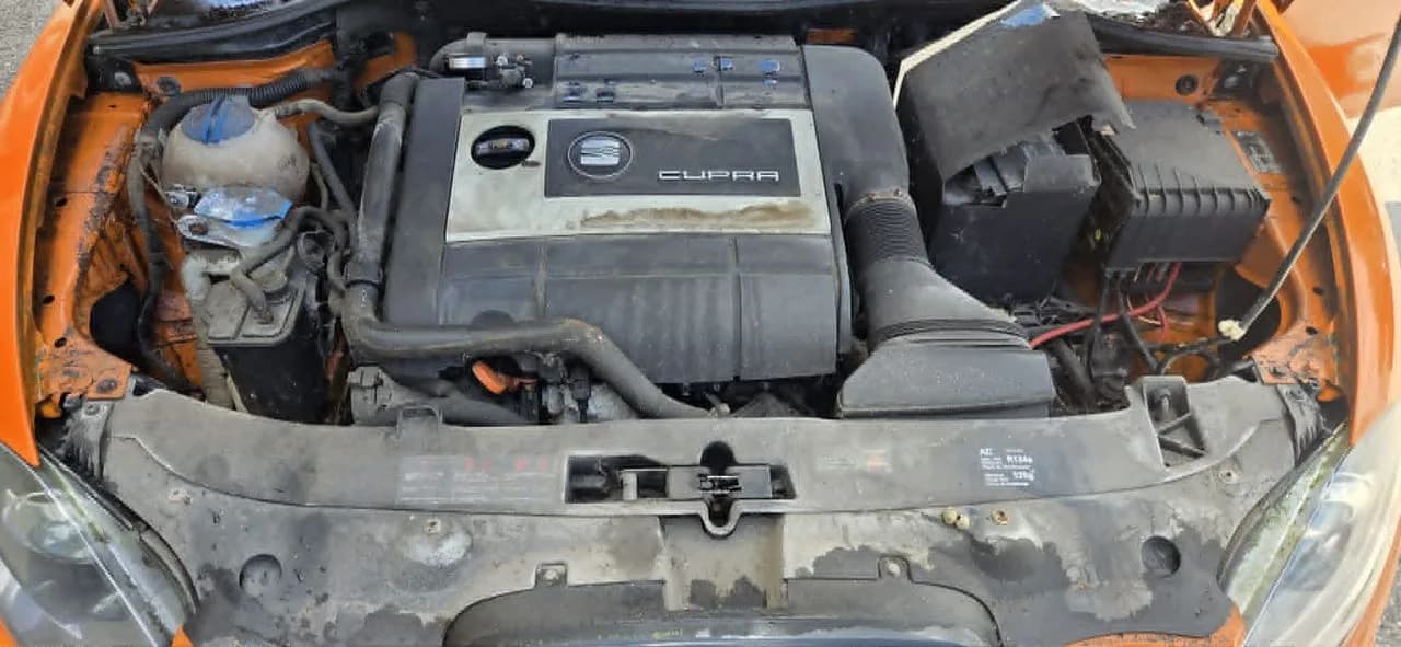 SEAT LEON II CUPRA 2,0 TSI 265KM chłodnica intercooler – zdjęcie 1