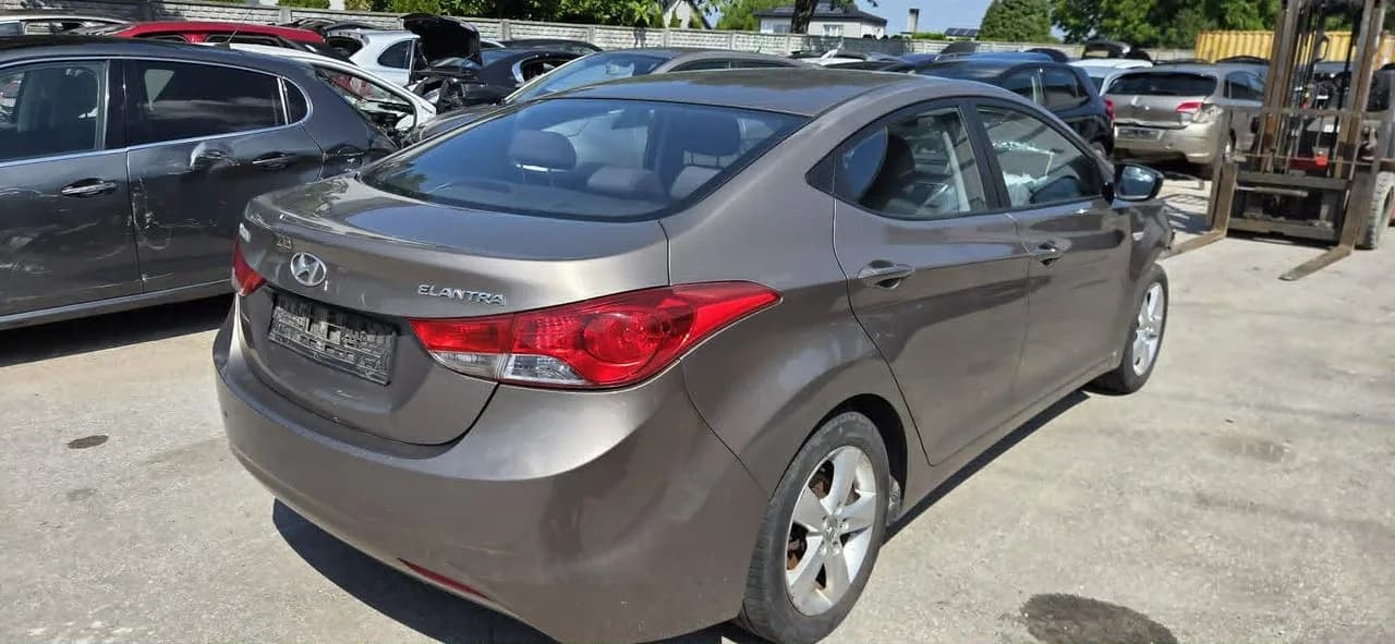 HYUNDAI ELANTRA V P7N błotnik prawy tył – zdjęcie 1