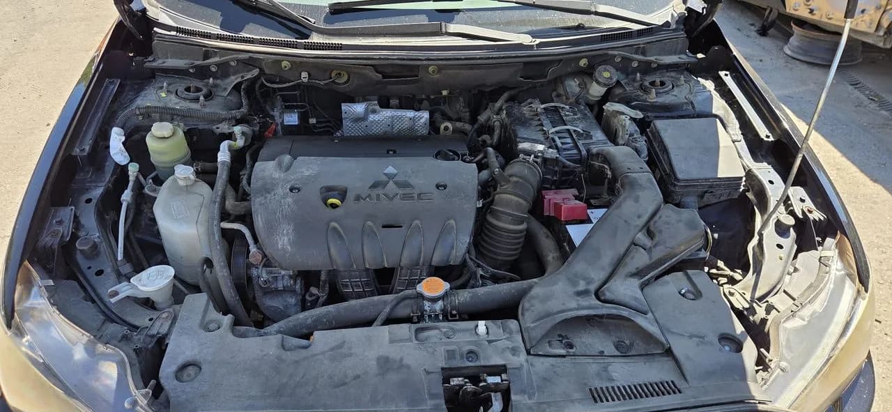 MITSUBISHI LANCER X 1,8 MIVEC kompresor pompa klimatyzacji – zdjęcie 1