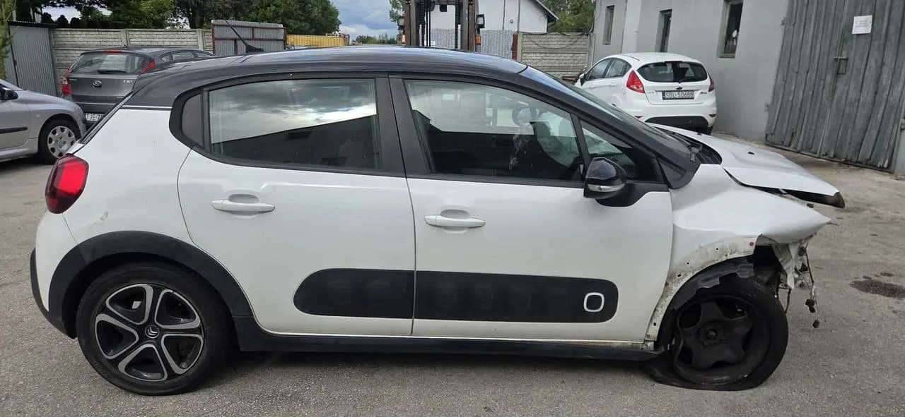 CITROEN C3 III EWPB błotnik prawy tył – zdjęcie 1