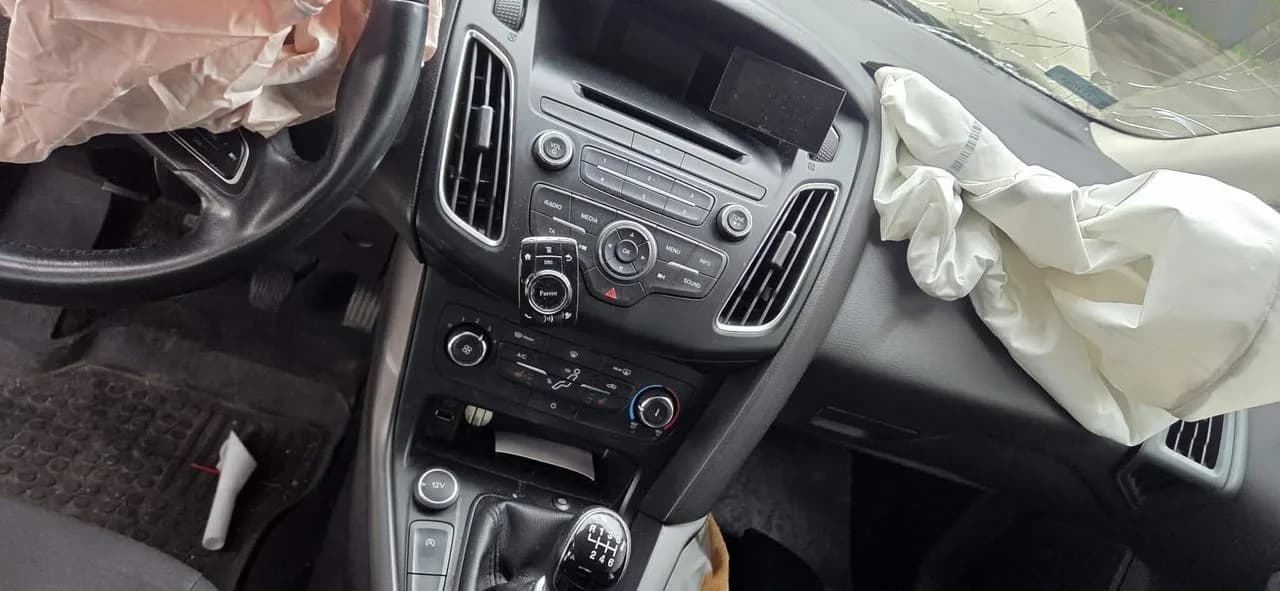 FORD FOCUS MK3 radio oryginał fabryczne panel – zdjęcie 1