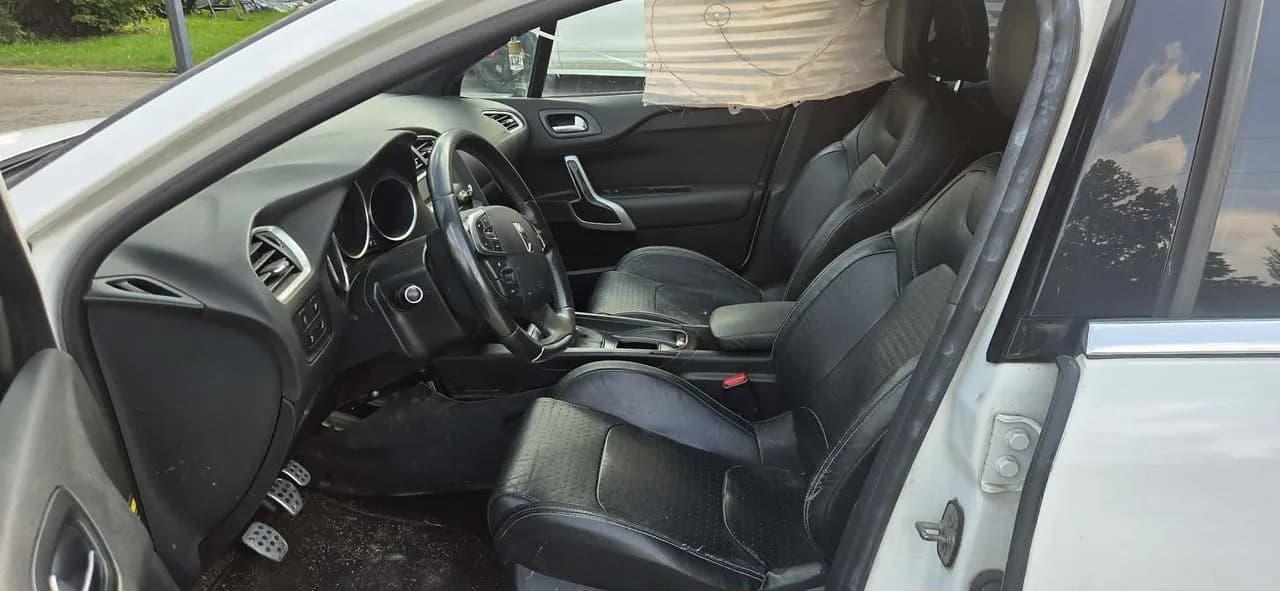 CITROEN DS4 fotel lewy przód – zdjęcie 1