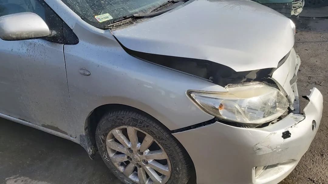 TOYOTA COROLLA e15 2,0 D4D sanki wózek silnika – zdjęcie 1