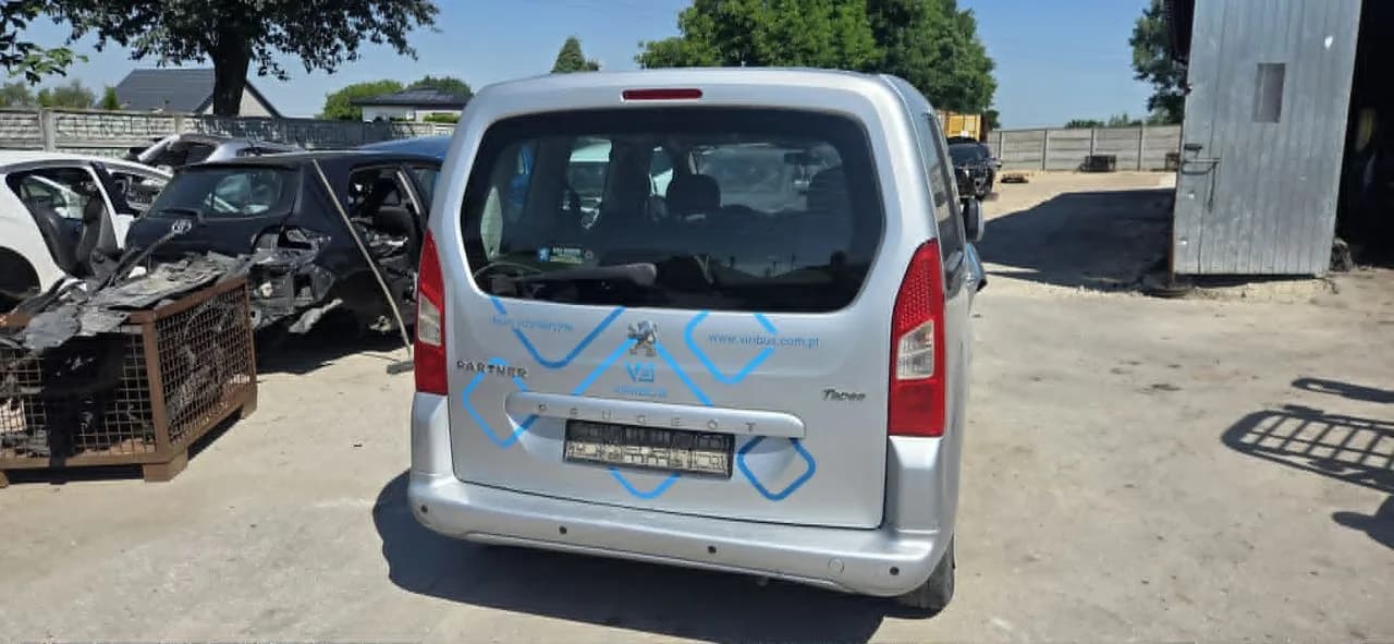 PARTNER II TEPEE BERLINGO II MULTISPACE EZRC pas tył podłoga wanna – zdjęcie 1