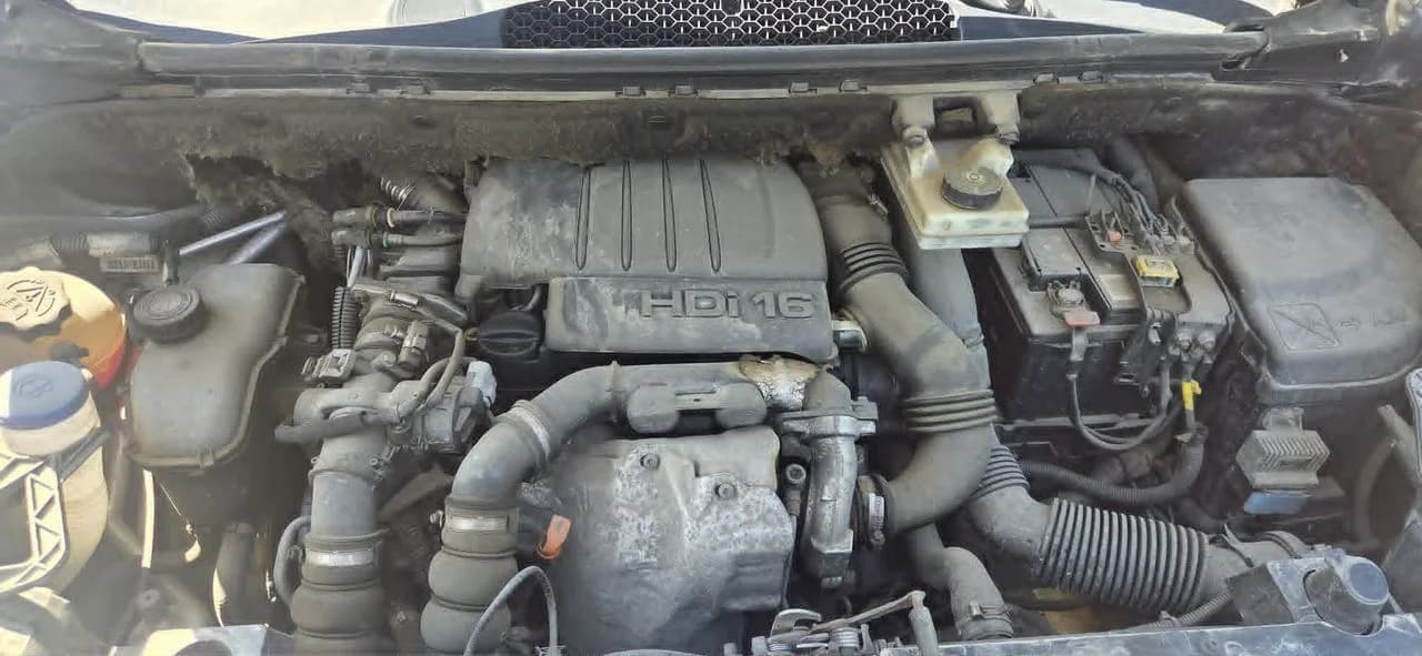PARTNER II BERLINGO II 1,6HDI 90KM kompresor pompa klimatyzacji – zdjęcie 1
