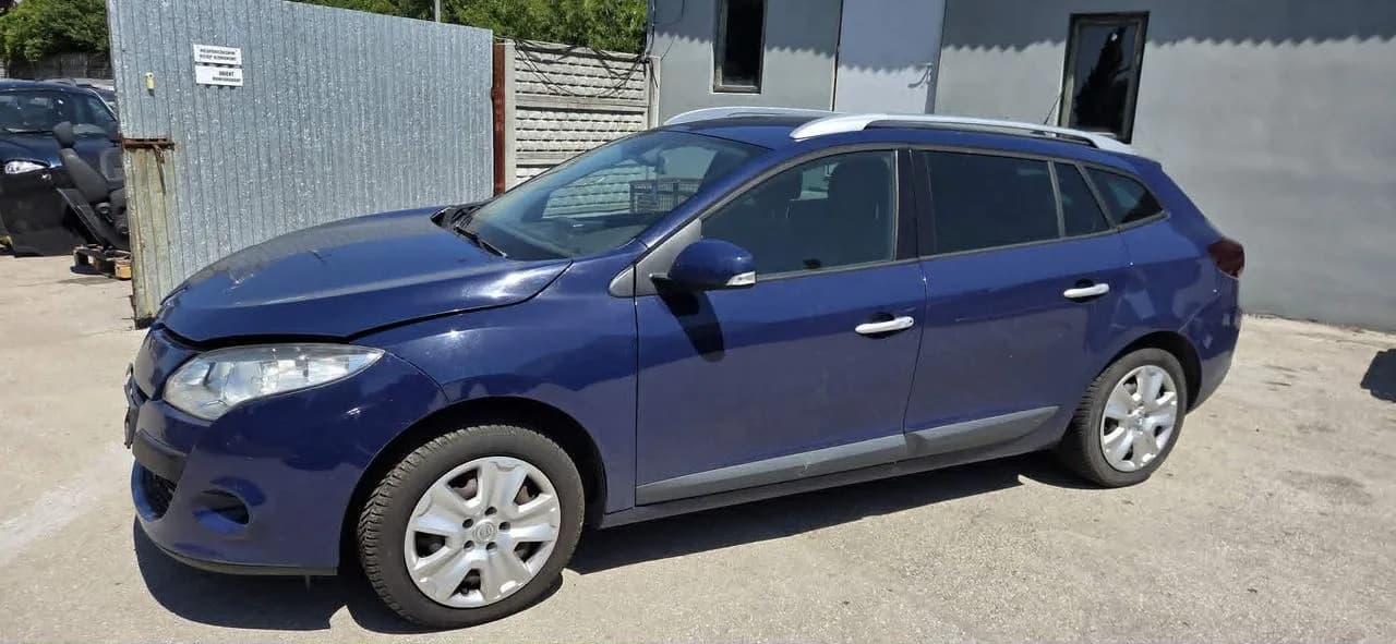 RENAULT MEGANE III OV460 błotnik lewy przód – zdjęcie 1